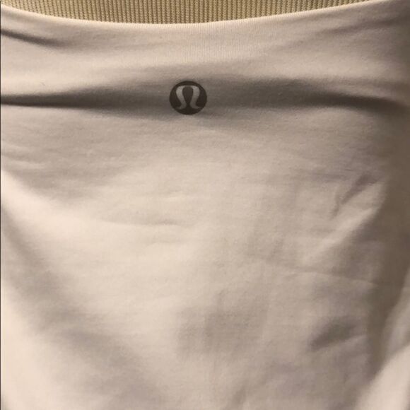 Lululemon tank top 6 (1896) - Picture 3 of 3